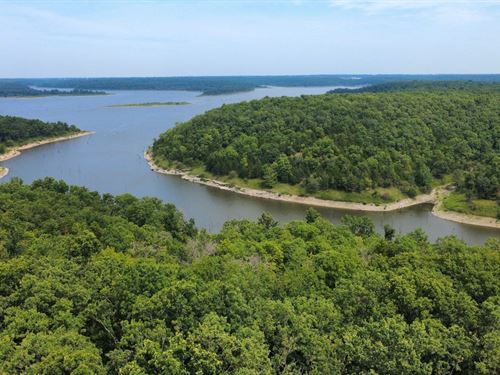 McGuiness Bend Hideaway : Deepwater : Henry County : Missouri