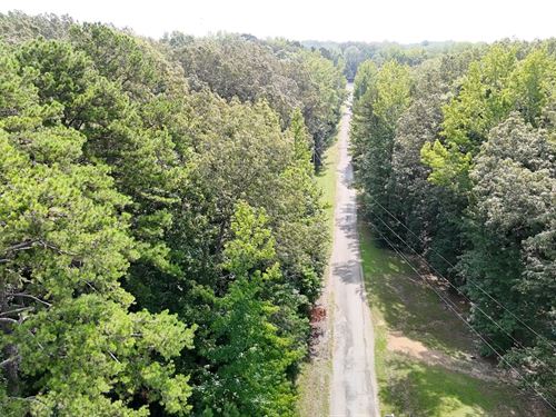 18.93 Acres. In Prentiss County, MS : Booneville : Prentiss County : Mississippi