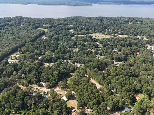 Home On 1.6 Acres In Yalobusha Coun : Water Valley : Yalobusha County : Mississippi