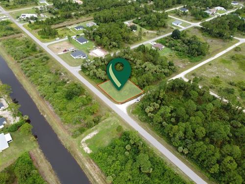 Sun, Space & Serenity : Lehigh Acres : Lee County : Florida
