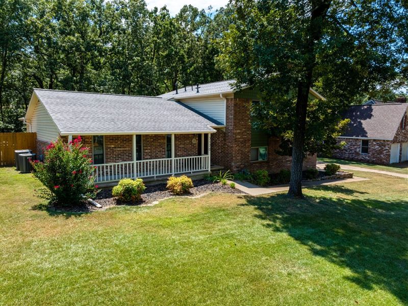 3 Bed 2 Bath Home with Pool, 3170 : Batesville : Independence County : Arkansas