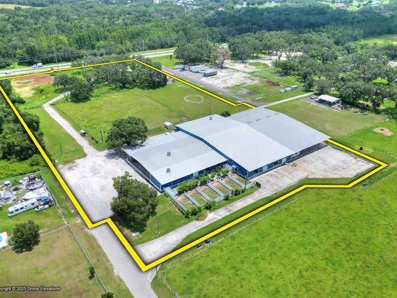 53,032 SF Warehouse on 8.93 Acres : Plant City : Hillsborough County : Florida