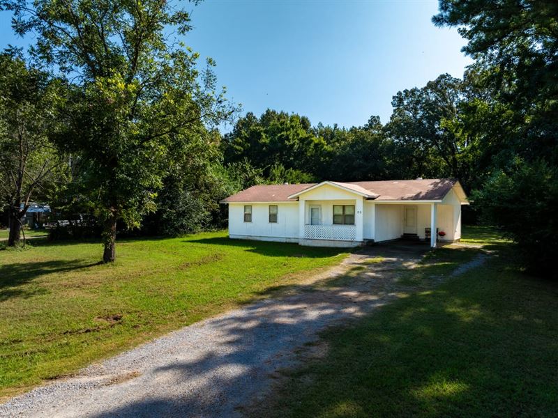 3 Bed 1 Bath Home at 20 Skinner Lan : Magness : Independence County : Arkansas
