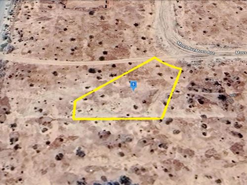 Quiet Corner Lot for $609.37 Down : California City : Kern County : California