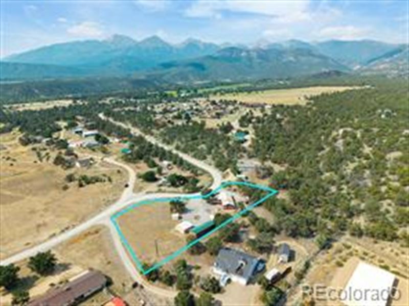 Small Home, Big Living : Howard : Fremont County : Colorado