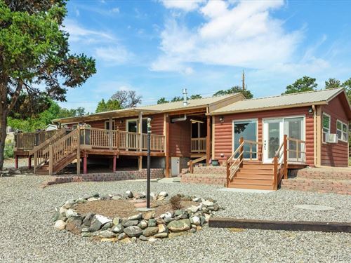 Small Home, Big Living : Howard : Fremont County : Colorado