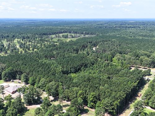 Clean & Peaceful Neighborhood : White Hall : Jefferson County : Arkansas