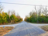 Affordable 0.29 Acres for Building : Horseshoe Bend : Izard County : Arkansas