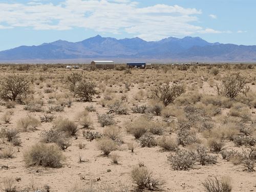 Flat, Buildable & Adventure-Ready : Kingman : Mohave County : Arizona