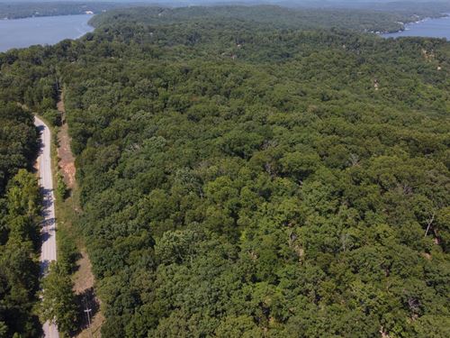 2.1 Acres of Missouri Riverfront : Climax Springs : Camden County : Missouri