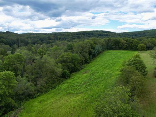 Schrock Dr, Somerset County, 8 : Meyersdale : Somerset County : Pennsylvania