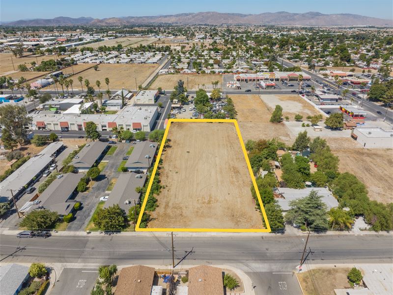 Your Future Home in San Jacinto : San Jacinto : Riverside County : California