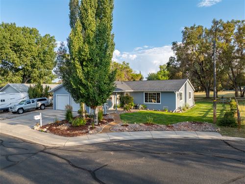6th Street Court Charming Ranch : Lander : Fremont County : Wyoming
