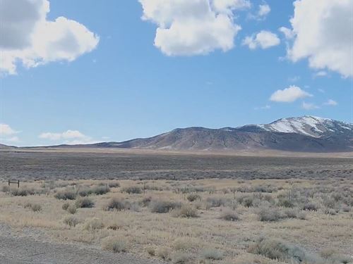 Your Corner Retirement Spot Awaits : Montello : Elko County : Nevada