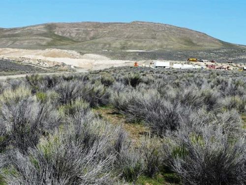 10 Acres Near I-80 : River Ranch : Elko County : Nevada