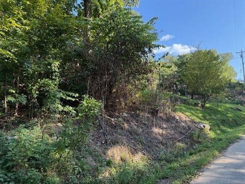 .46 Acre Wooded Lot on Mullins : Whitwell : Marion County : Tennessee