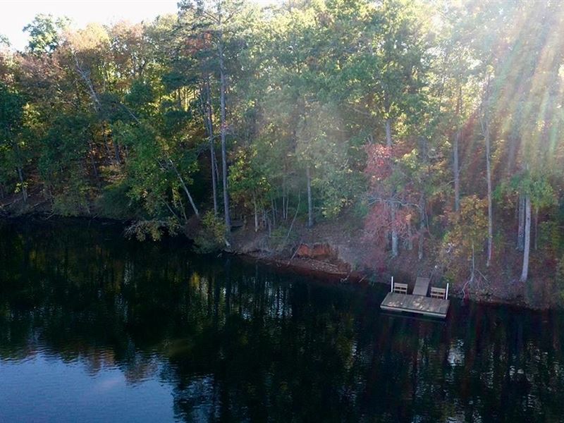 Chappells Hidden Lakefront Gem : Chappells : Newberry County : South Carolina