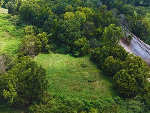 11.4 Acres in Madison County in Flo : Flora : Madison County : Mississippi