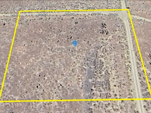 Corner Lot in Lancaster, $512.33/Mo : Lancaster : Los Angeles County : California