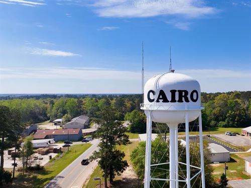 Cairo, GA Lot with Paved Access : Cairo : Grady County : Georgia