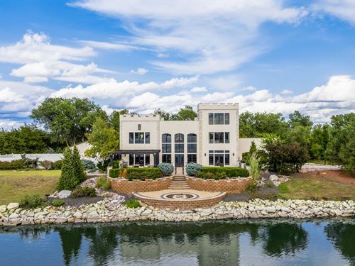 Castle on Fossil Lake : Russell : Kansas