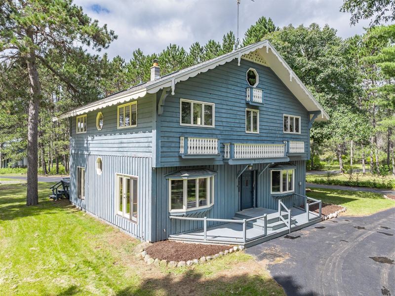 Home on 10Ac, Hangar : Phelps : Vilas County : Wisconsin