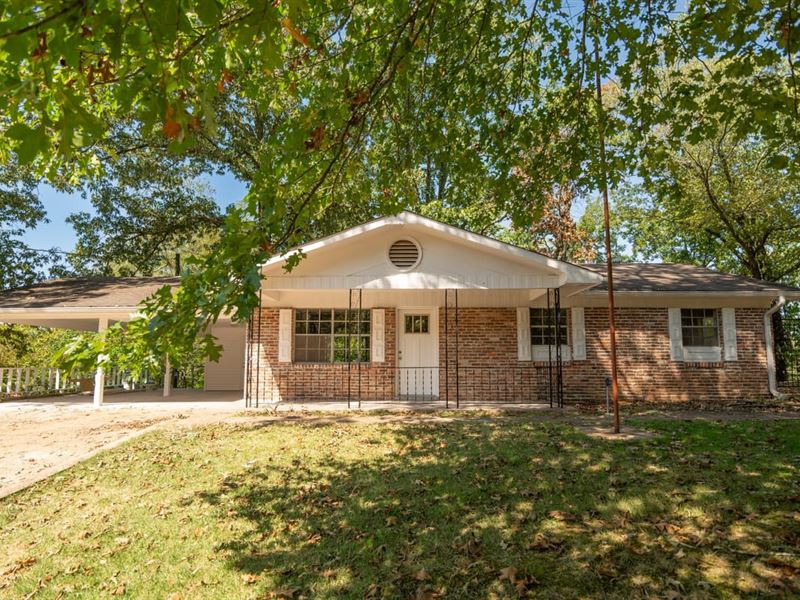Beautifully Remodeled Home for Sale : Poplar Bluff : Butler County : Missouri