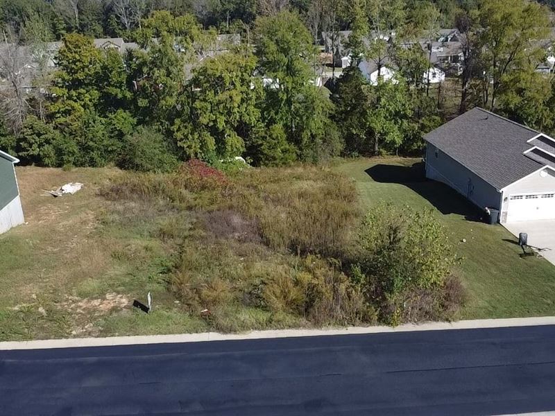 Lovely.22 AC Lot for Sale : Poplar Bluff : Butler County : Missouri