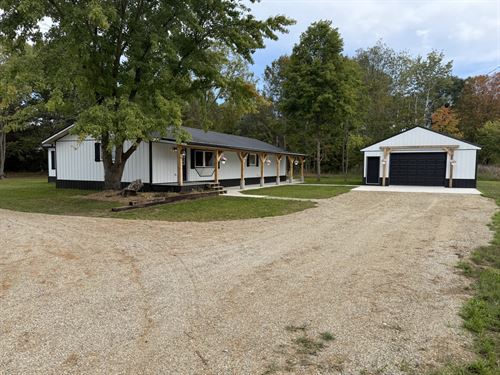 Coldwater Road : Blanchard : Isabella County : Michigan