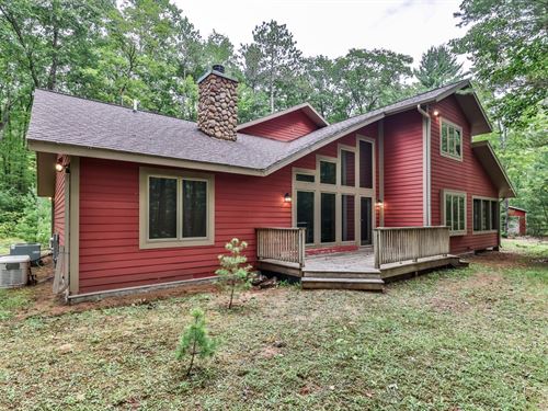 Custom Little Ten Lake Home : Lac Du Flambeau : Vilas County : Wisconsin