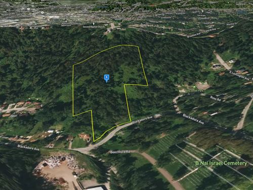 5.6 Acres in Allegheny County PA : Pittsburgh : Allegheny County : Pennsylvania