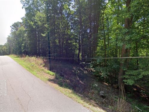 Nice .25 Acre Lot Near Lake : Westminster : Oconee County : South Carolina