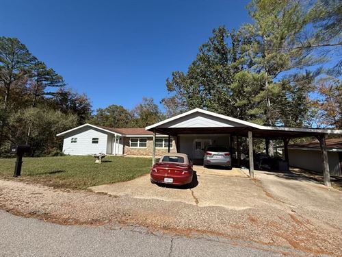 Spacious 3-Bed Home on 2.5 Acres : Ellington : Reynolds County : Missouri