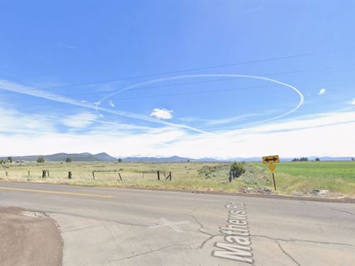 2.5 Acres in Northern California : Dorris : Siskiyou County : California