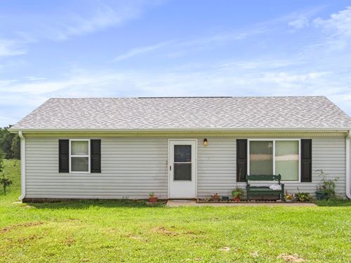 Income Producing Cabin in The Ozark : Dora : Ozark County : Missouri