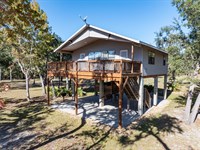 2/1 Cabin On The Suwannee River : Live Oak : Suwannee County : Florida