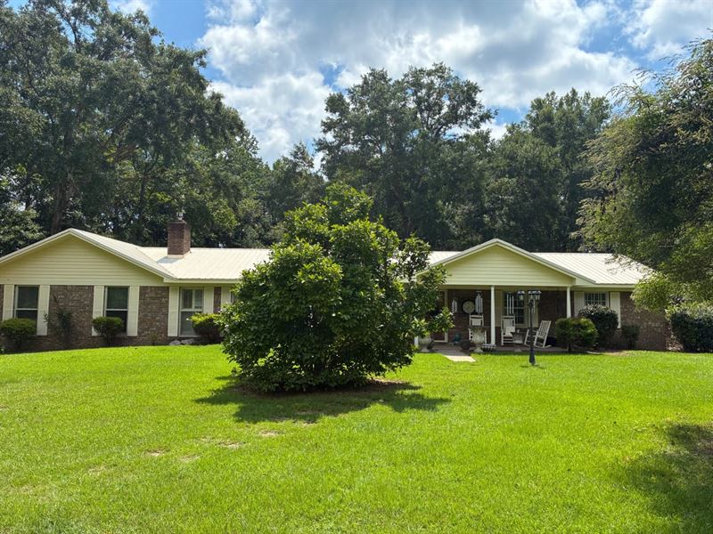 House and 6 Acres : Eutaw : Greene County : Alabama