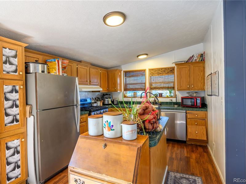 Affordable and Move-In Ready : Salida : Chaffee County : Colorado