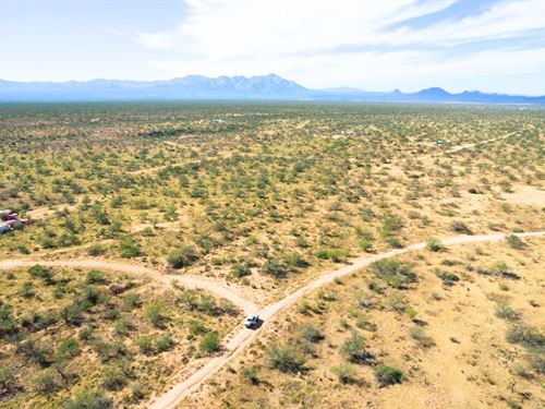 Cue The Adventure Playlist : Tucson : Pima County : Arizona