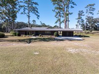 Spacious Ranch-Style Home : Live Oak : Suwannee County : Florida