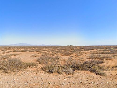 Mountain Views Close to Deming : Deming : Luna County : New Mexico