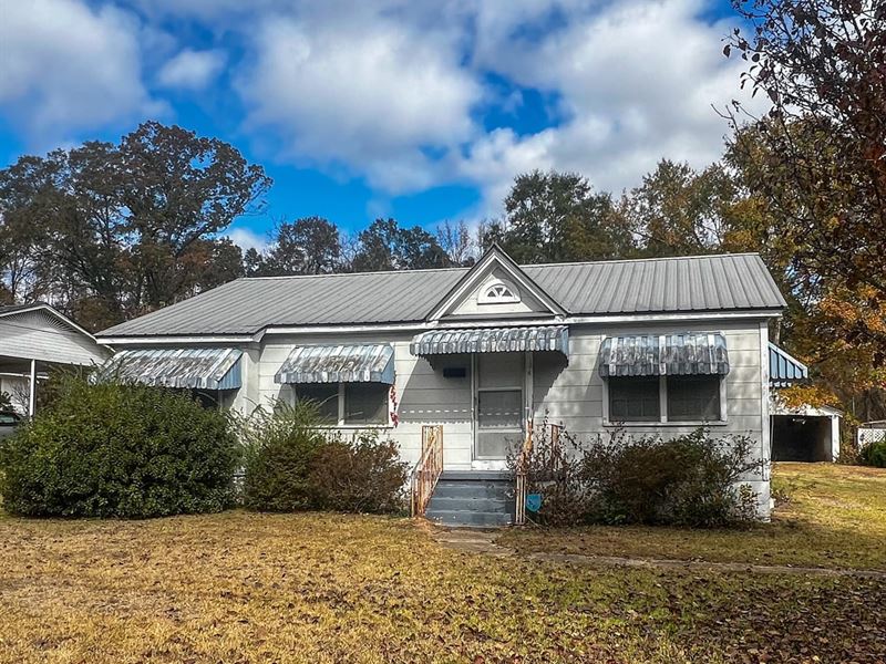 124 West End Ave : Eutaw : Greene County : Alabama