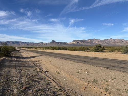 Own Route 66, Paved Road and Power : Kingman : Mohave County : Arizona