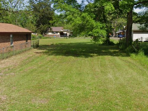 Cleared Double Frontage Lot : Laurel : Jones County : Mississippi