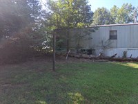 Mobile Home with Land and Utilities : Lexintgton : Henderson County : Tennessee