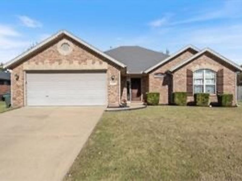 4200 W Mahogany Drive : Fayetteville : Washington County : Arkansas
