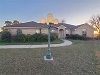 4 Bdrm 2 1/2 Bath, 10 Ac, Troy Isd : Troy : Bell County : Texas