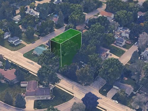 .13 Ac Lot in Owatonna Minnesota : Owatonna : Steele County : Minnesota