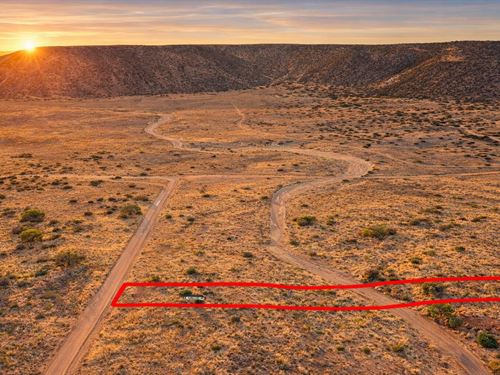 1.10 Acre, RV Included : Snowflake : Navajo County : Arizona