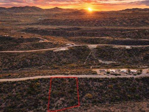 2.27 Acre, Mountain Views, $175 : Rio Rico : Santa Cruz County : Arizona